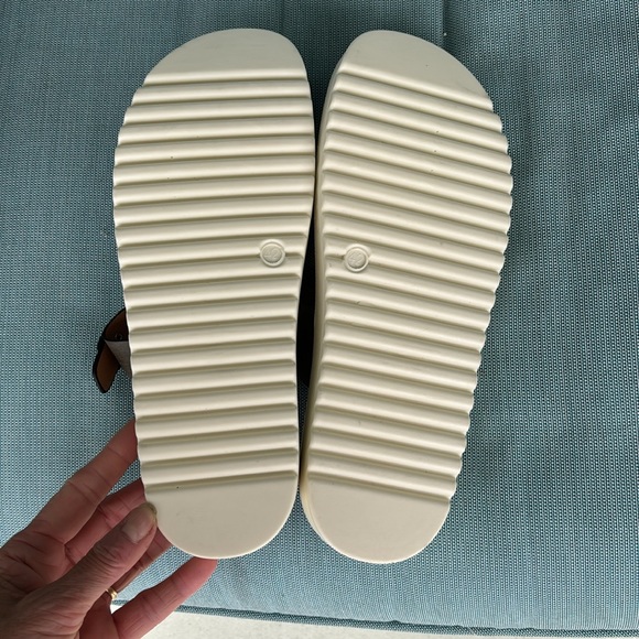 New los Cabos Nin, brown adjustable, strappy woman’s sandals, size 42EU /10-11US - Picture 4 of 4